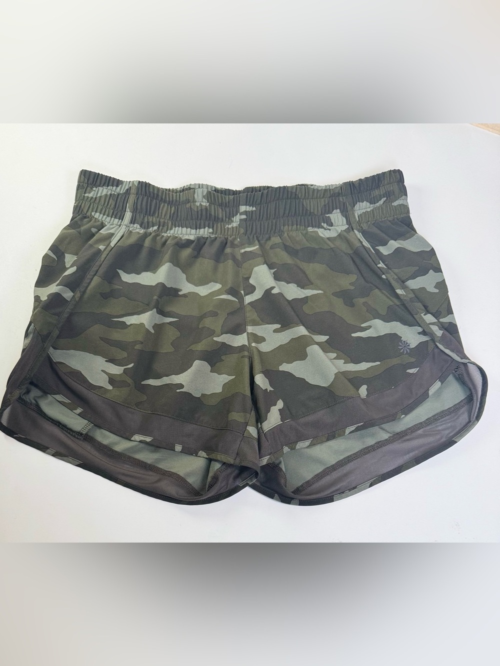 Athleta Mesh Racer Run Camo Print Shorts -XS